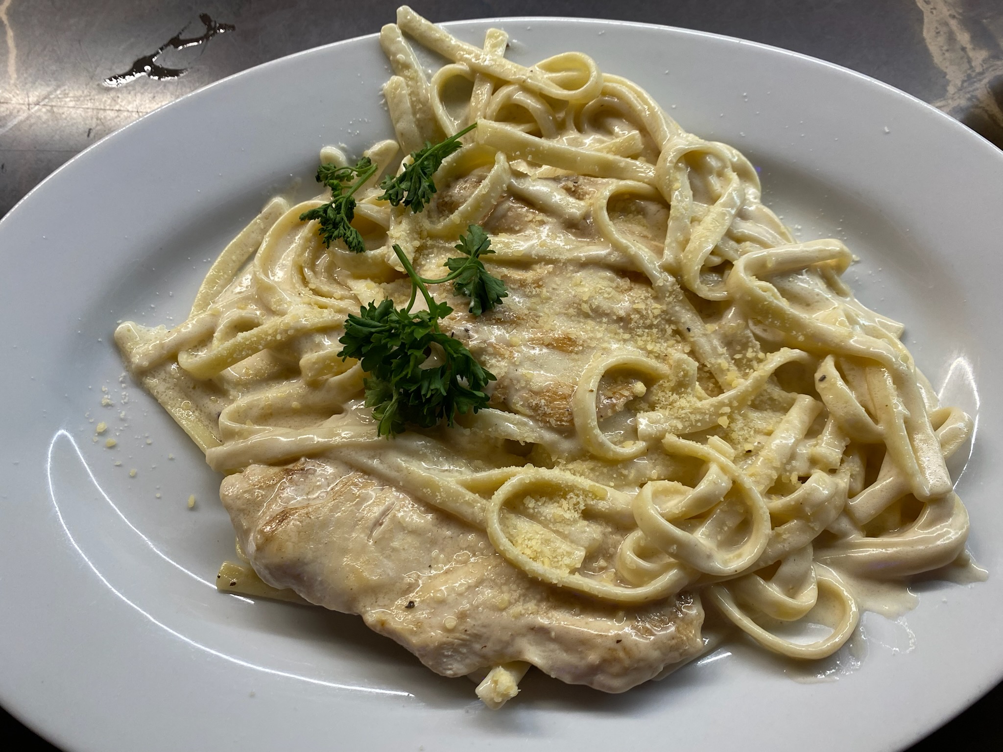 Chicken Fettuccini Alfredo